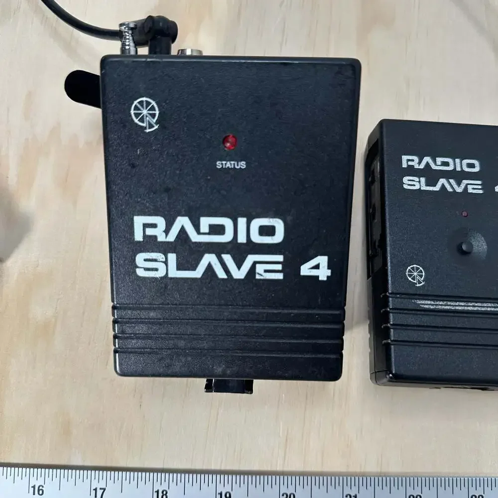 Quantum Instruments Radio Slave 4 & 4i Wireless Flash Trigger Set